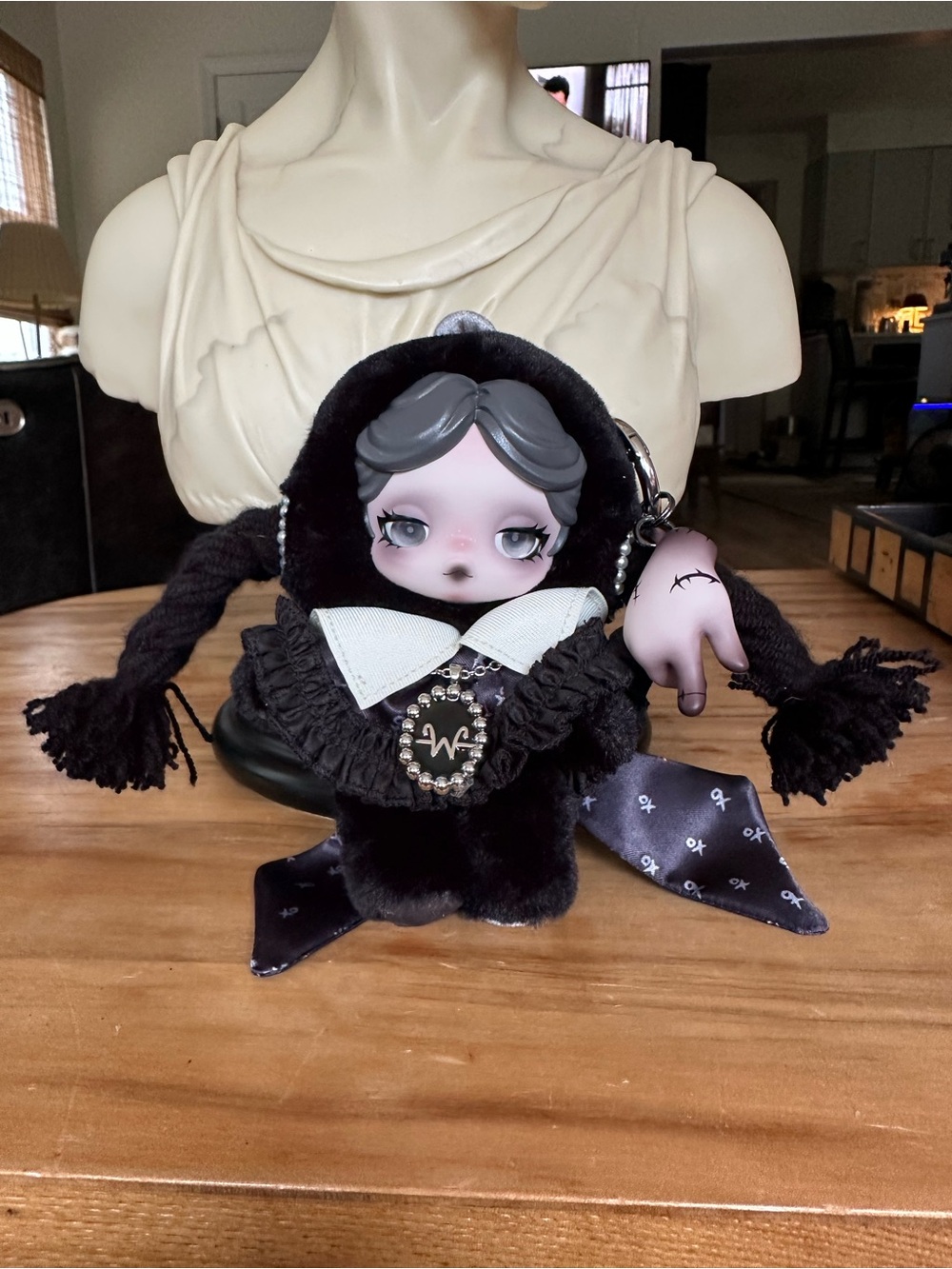 SKULLPANDA Wednesday Adams with hand charm popmart